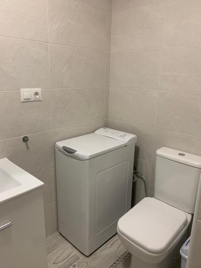 Acogedor Estudio En Primera Linea De Playa Benalmádena Exterior foto